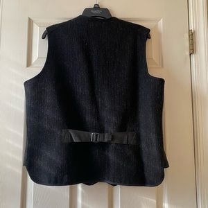 Men’s wool vest
